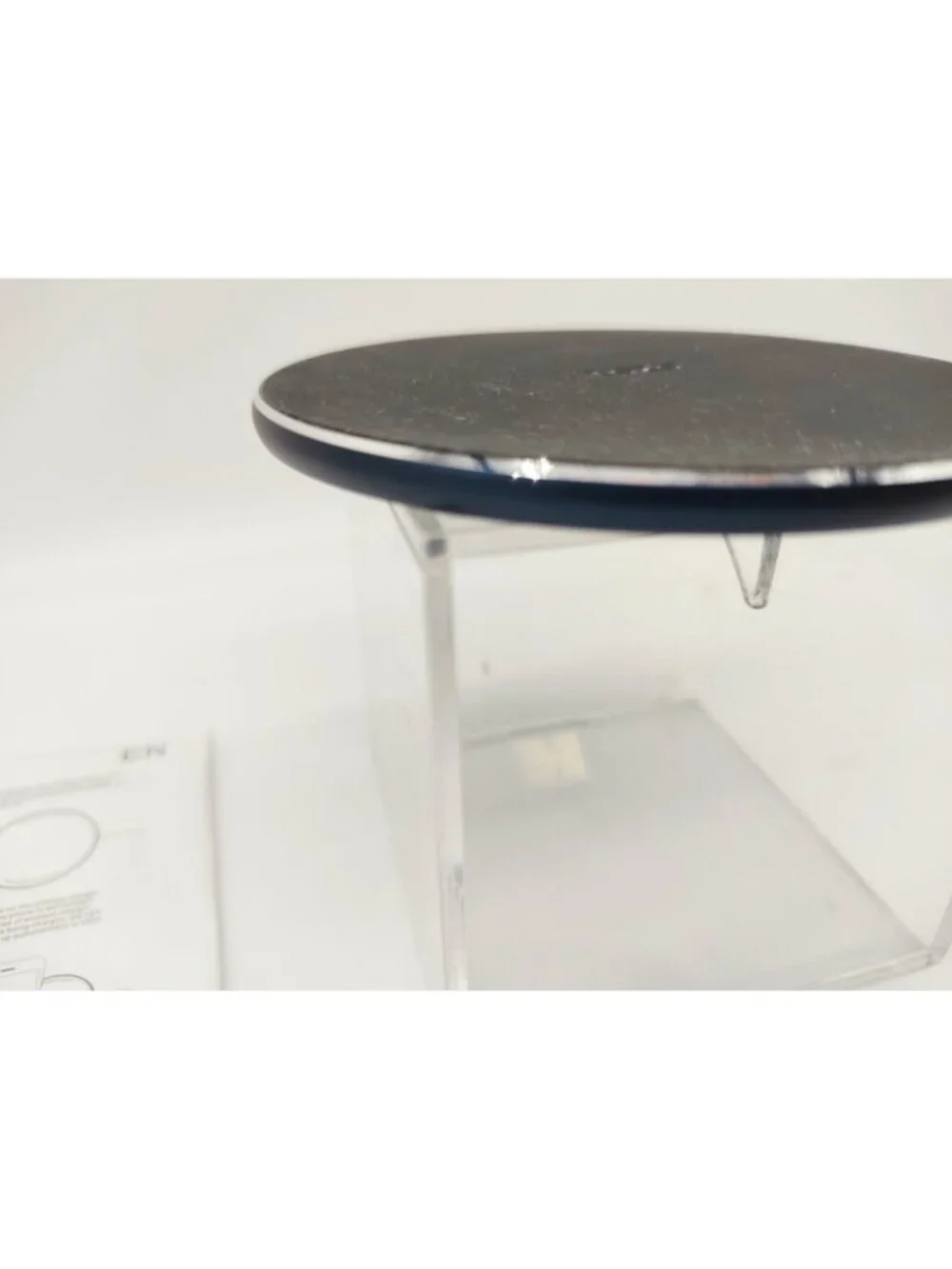 TOZO Wireless Fast Charger Charging Pad W1 LED Ultra Thin Aluminum BLUE